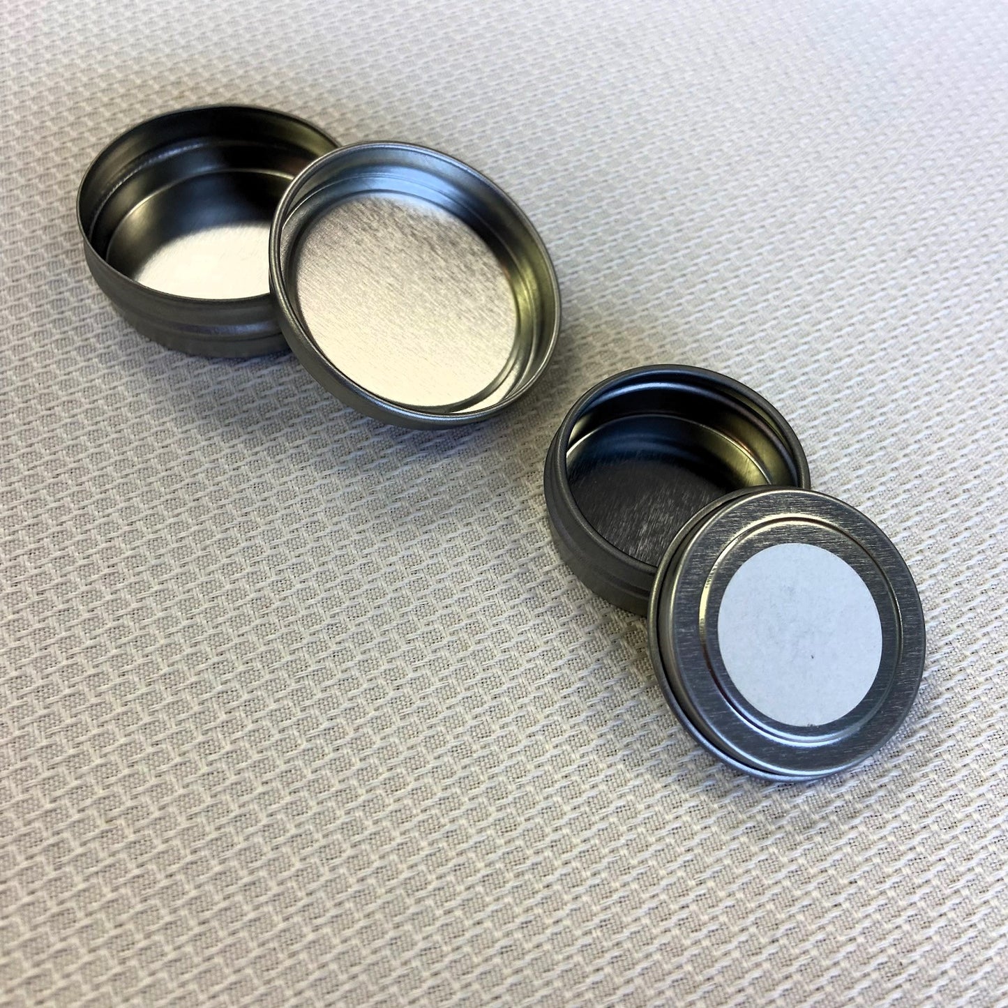 Labelstick Tins