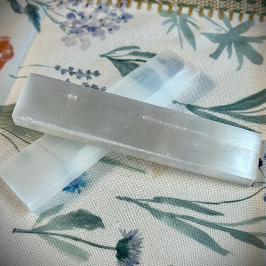 Selenite Charging Bar
